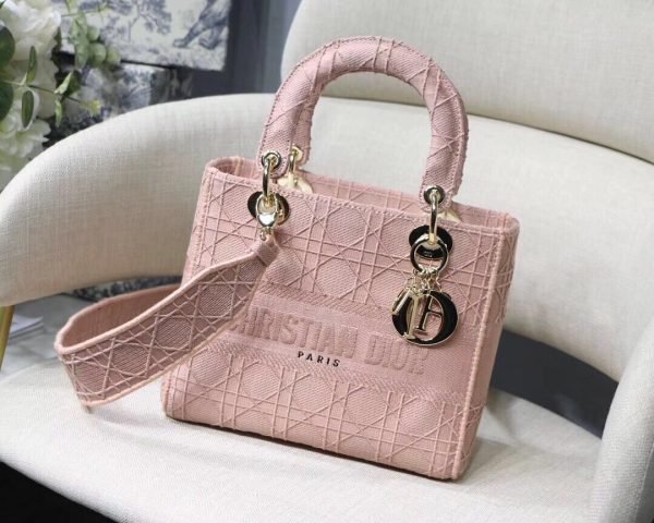 Medium Lady D-Lite Bag M0565/Embroidered Logo