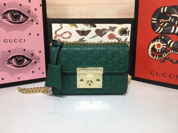 Padlock small Signature shoulder bag 409487