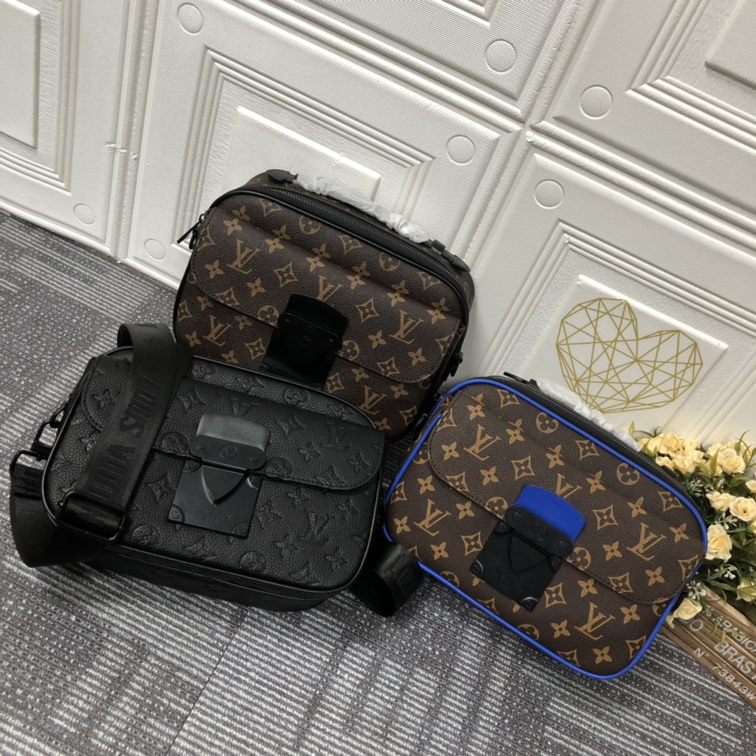 S LOCK MESSENGER