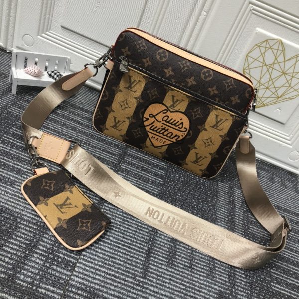 3in1 Pochette Trio Messenger M69443