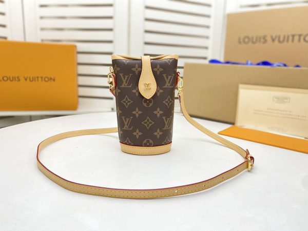 FOLD ME POUCH M80874