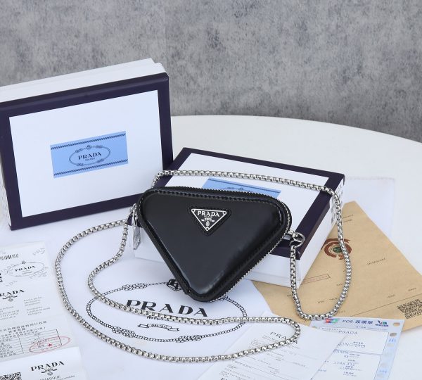 Leather mini bag black/white