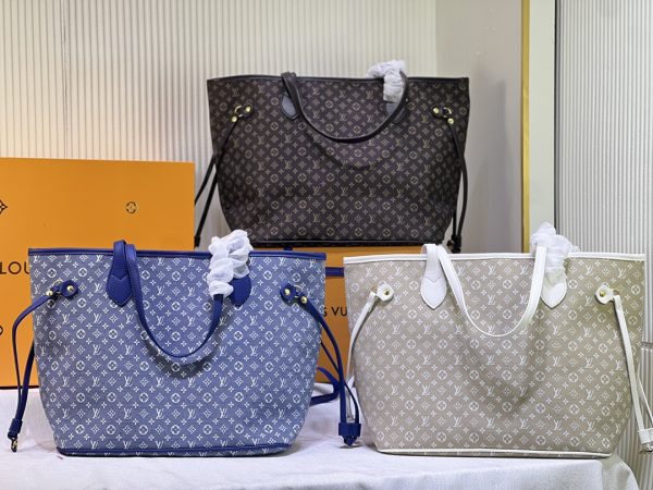 Neverfull MM M57230