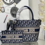 Book Tote