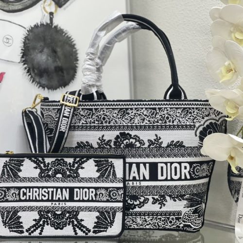 Book Tote