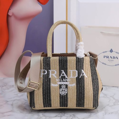 crochet tote bag