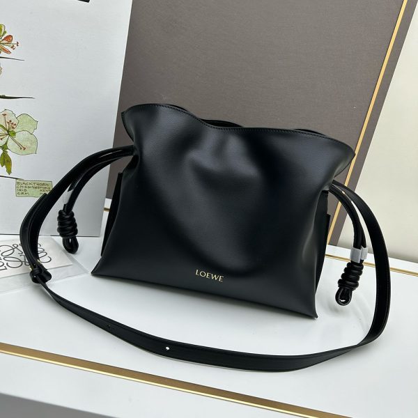 Flamenco clutch