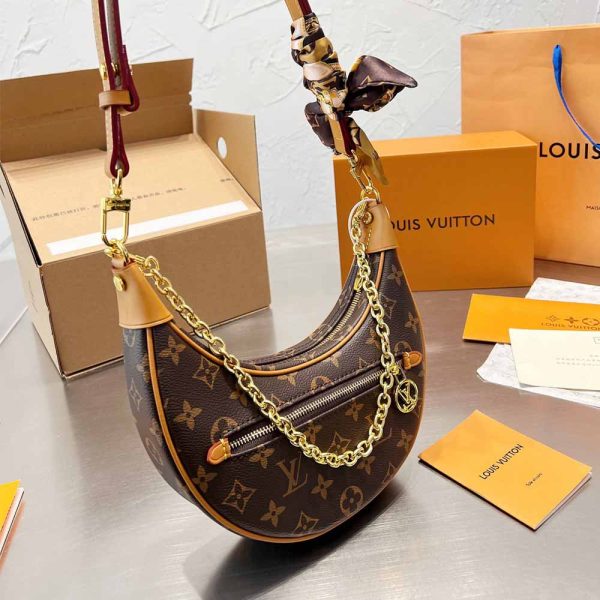 Classic Monogram Loop handbag