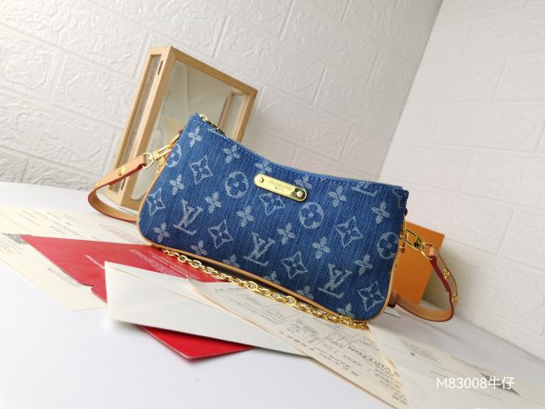 Denim Liv Pochette M83008