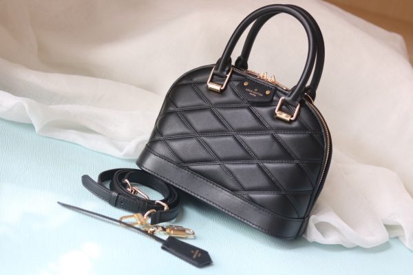 Alma BB black