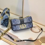 30 Montaigne