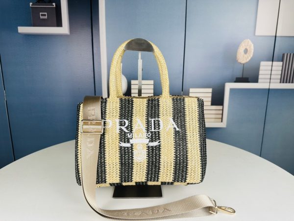 Small crochet tote bag beige blk