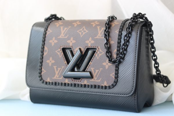 Monogram Twist MM black
