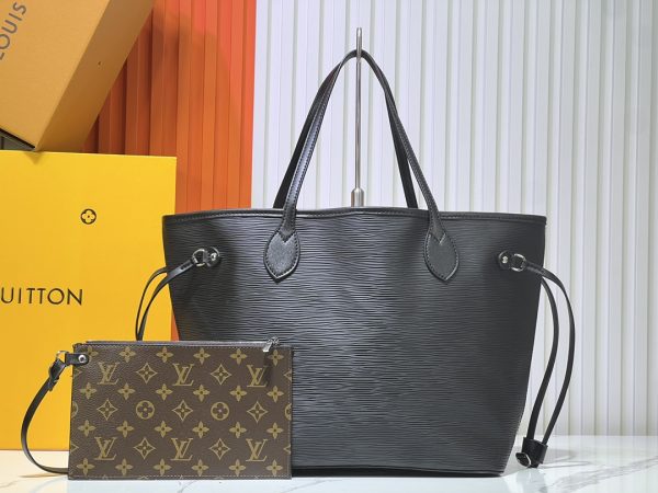 Neverfull MM Epi M11930