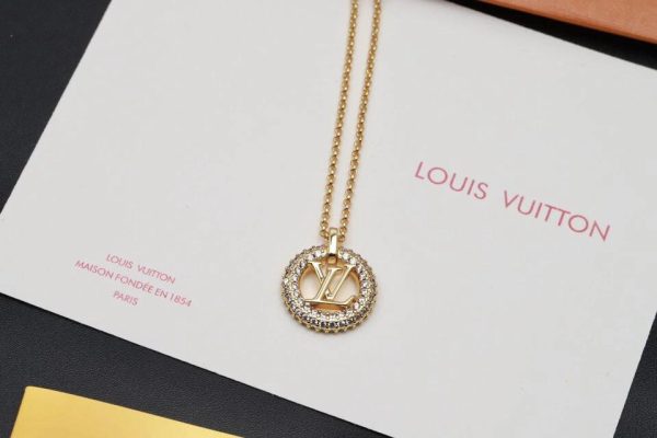 Louise By Night Necklace