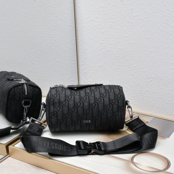 Lingot 22 Crossbody Bag blk-emb