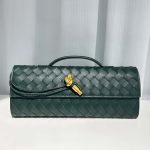 Andiamo Clutch (1)
