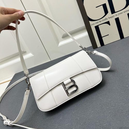 Hourglass Sling Bag Small (10)