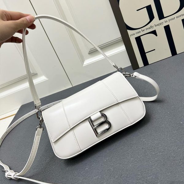Hourglass Sling Bag Small (10)