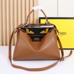Iconic Peekaboo ISeeU Petite Medium (10)