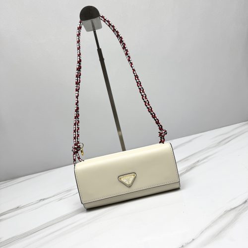 leather shoulder strap