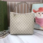 GG Emblem medium bucket bag (17)