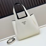 Small leather tote bag (1)
