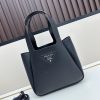 Small leather tote bag (25)