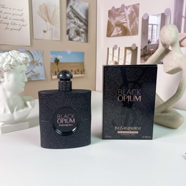 Black Opium Eau De Parfum Extreme (1)