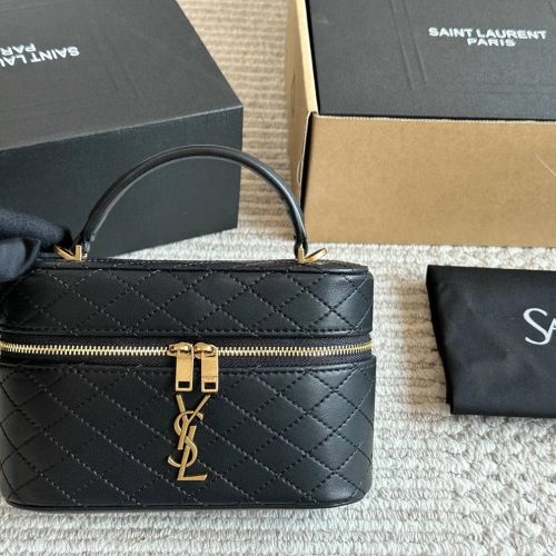 Gaby Vanity Leather Shoulder Bag (1)
