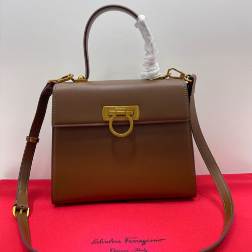 Iconic Top Handle (11)