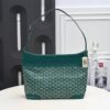 Grenadines Hobo (10)