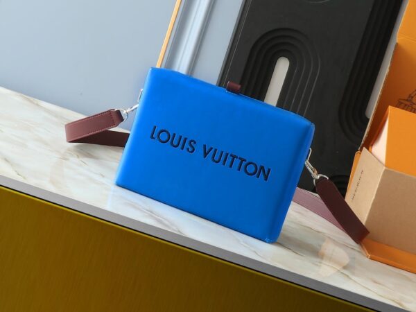 Shopper Clutch Blue