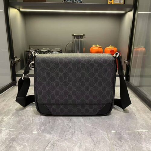 GG Emblem medium crossbody bag (10)