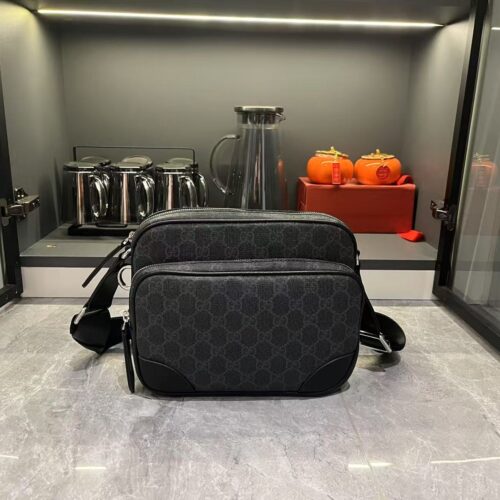 GG Emblem small crossbody bag new (10)